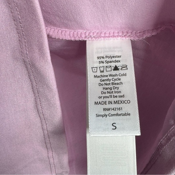 NWT Small “LOVE NEVER FAILS” Liv T-shirt , LuLaRoe - Picture 4 of 4